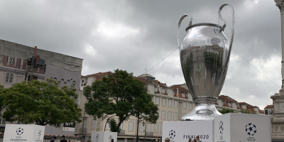 El Gobierno franc�s pide a los aficionados que celebren la Champions en casa
