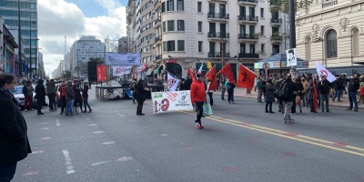Fenapes sostiene que el gobierno har� un recorte de 22% en el presupuesto educativo
