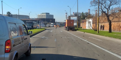 Un motonetista muri� en un siniestro de tr�nsito registrado en la rambla portuaria
