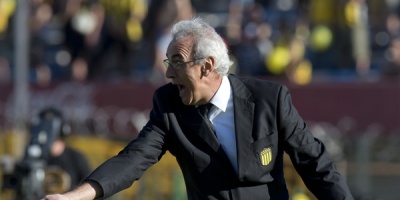 Renunci Jorge Fossatti tras la derrota ante Nacional
