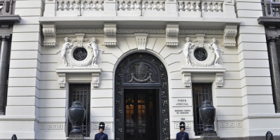 Reunin entre Mujica y Suprema Corte por conflicto de registrales