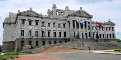 Se posterg� para la pr�xima semana la votaci�n vinculada con el eventual desafuero del senador Guido Manini R�os