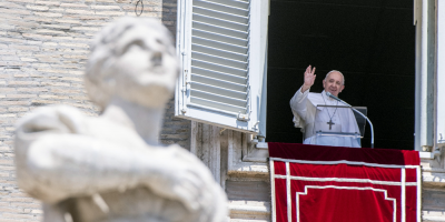 El papa pide no se abandone al L�bano, un "pa�s de esperanza"