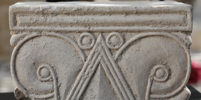 Hallan suntuosos capiteles de monumento milenario de la antigua Jerusal�n