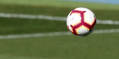 Uruguayo Vi�as decide triunfo del Am�rica, l�der del Apertura mexicano