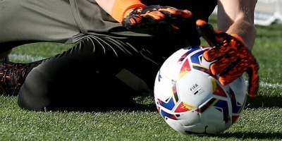 La Premier vuelve sin City ni United, pero con Bielsa