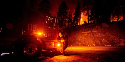 Muertos por incendios en EE.UU. se acercan a 30