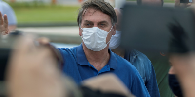 Bolsonaro veta parcialmente un millonario perd�n tributario a las iglesias