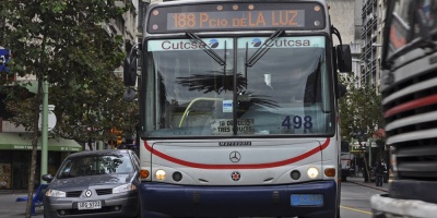 El transporte urbano, suburbano e interdepartamental detendr� los servicios desde la tardecita del mi�rcoles