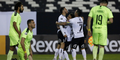 Pe�arol cay� ante Colo Colo por 2-1 en el regreso de la Copa Libertadores