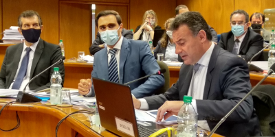 Salud P�blica record� que sigue vigente la obligatoriedad de no aglomerarse