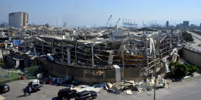 Beirut: Ej�rcito halla tonelada de fuegos artificiales en puerto al mes de explosi�n
