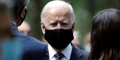 Latinos prefieren a Biden frente a Trump y reprueban su mandato, seg�n sondeo