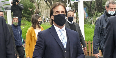 Lacalle Pou exhort� a extremar los cuidados de circulaci�n el pr�ximo domingo