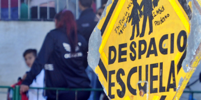Realizan nuevos hisopados tras casos positivos de COVID-19 en escuela de Dolores