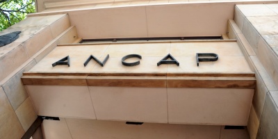Coordinadora de Sindicatos de Ancap realizar� paro de 24 horas con movilizaci�n el 15 de octubre