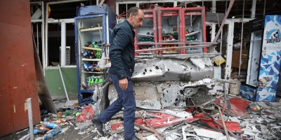 Azerbaiyanos y armenios se acusan de violar alto el fuego en Nagorno Karabaj