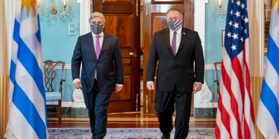 Bustillo se reuni� con Pompeo para "profundizar los lazos comerciales"