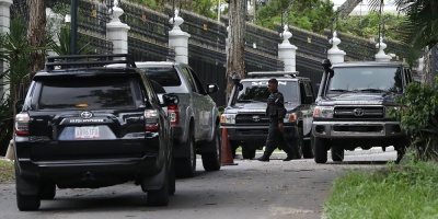 Leopoldo L�pez sali� de Venezuela y viajar� a Espa�a, seg�n su padre