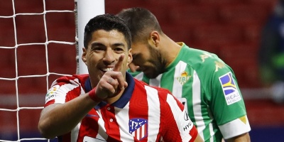 Su�rez anot� un gol para la victoria 2-0 Atl�tico