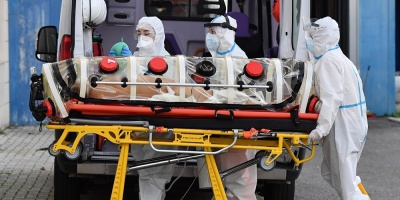 La OMS dice que a quien a�n niega la pandemia hay que persuadirlo