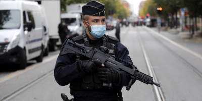 Francia eleva el nivel de vigilancia terrorista tras el atentado de Niza