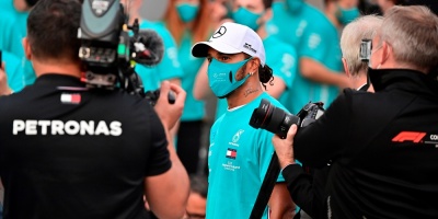 Hamilton dice que "no hay garant�as" de que vaya a seguir en la F1