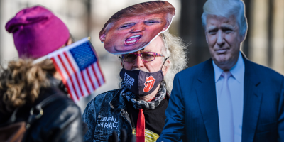 Convocan a protestas en Nueva York contra Trump mientras sigue el recuento