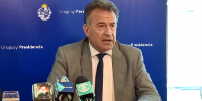 Salinas anunci� seguimiento estricto de la cuarentena a quienes lleguen desde el exterior