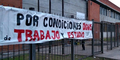 Docentes de Secundaria realizan paro a nivel nacional y ocupan liceos en Montevideo