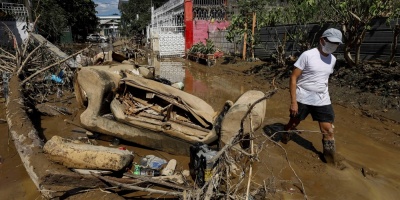 Suben a 48 los muertos por el tif�n Vamco en el norte de Filipinas