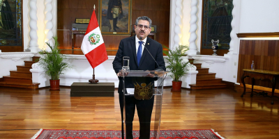 Manuel Merino anuncia su dimisi�n "irrevocable" a la Presidencia de Per�