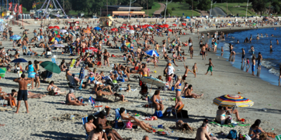 Eval�an instrumentar una bandera sanitaria que alerte cuando haya aglomeraciones en las playas montevideanas