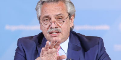 Gobierno argentino dice que el FMI viol� sus estatutos en el cr�dito anterior