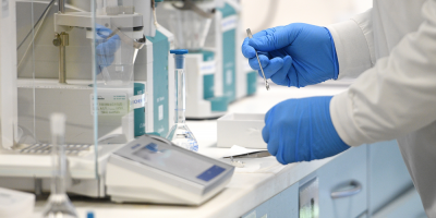La vacuna de Oxford y AstraZeneca tiene una efectividad del 70,4 %