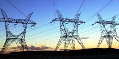 UTE analiza un aumento de tarifas a partir de enero