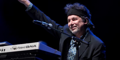 Calamaro y Julio Iglesias, juntos en una nueva versi�n de "Bohemio"
