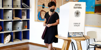 La covid-19 elev� la abstenci�n electoral a niveles r�cord en R�o y Sao Paulo