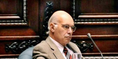 Senador del FA Enrique Rubio pide que Ram�n M�ndez aclare sus dichos sobre Radi 