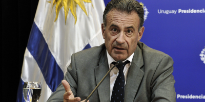 Salinas advirti� que en los pr�ximos d�as se seguir�n batiendo r�cords sobre la covid