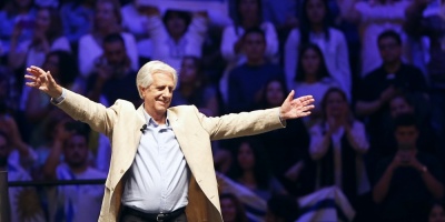 Distintas personalidades recuerdan a Tabar� V�zquez
