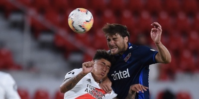 River vence a Nacional con un VAR pol�mico