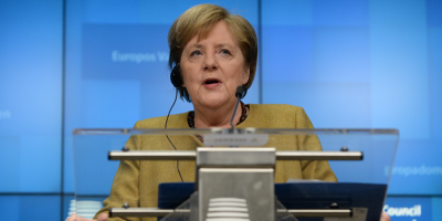 Merkel se siente "aliviada" por haber logrado aprobar el presupuesto poscovid