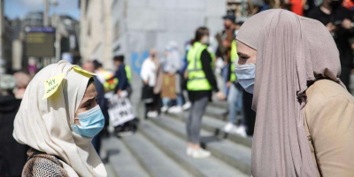 Justicia vuelve a autorizar el uso del velo isl�mico en las escuelas de Austria