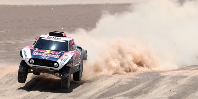 Victoria del catar� Al-Attiyah y segundo puesto para Carlos Sainz