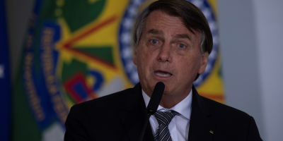 M�s de la mitad de brasile�os exculpa a Bolsonaro de muertes por covid-19