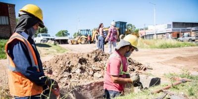 Cosse anunci� comienzo de obras y construcci�n de una plaza en barrio Padre Cacho