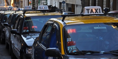 Patronal del Taxi no descarta solicitar subsidio econ�mico ante reducci�n de 60% de la actividad