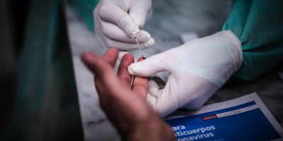 Un estudio encuentra anticuerpos en el 91 % de los infectados 6 meses despu�s