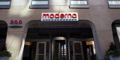 Estados Unidos autoriza la vacuna de Moderna, segunda despu�s de la de Pfizer